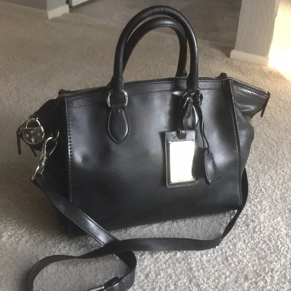 RALPH LAUREN Black leather luxury handbag
